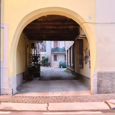 Apartment Seveso-stazione Design, Wifi & Garage Privato Seveso